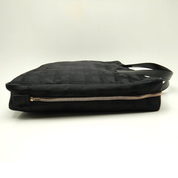 Chanel New Travel Line Briefcase Black Nylon x Leather - Picture 2 of 8